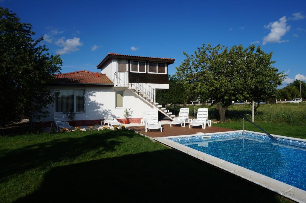 Вила Бела - Villa Bella - Near Kranevo And Albena General-Kantardzsievo Kültér fotó